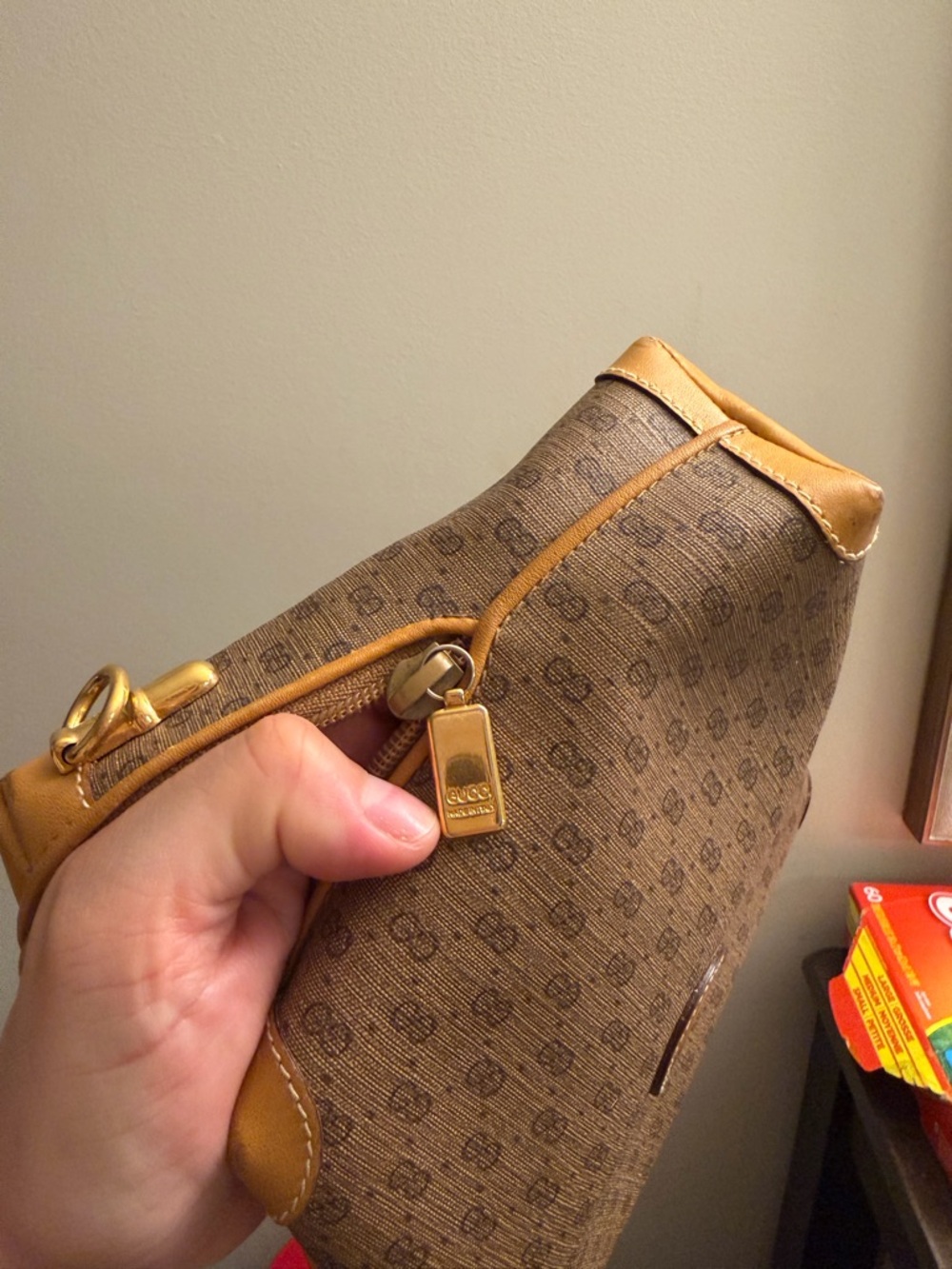 Gucci micro Monogram Pouch with Tan Trim - Picture 7 of 14